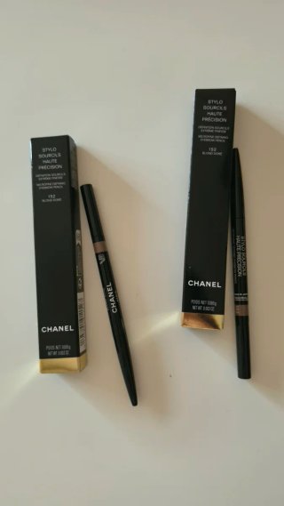 2 pezzi Chanel Stylo Sourcils Haute Precision 152