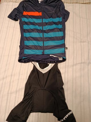 Conjunto Ciclismo Maillot + Culotte