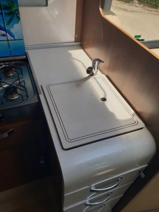 AUTOCARAVANA INTEGRAL MC LOUIS NEVIS 873G
