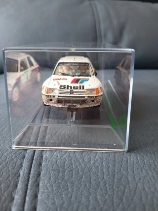 Peugeot 205 T16 SRC