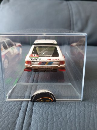 Peugeot 205 T16 SRC