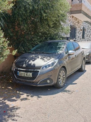 Peugeot 208 2018