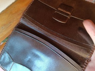 Cartera de cuero repujado estilo taurino