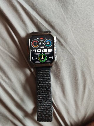 Reloj Inteligente Negro y Plateado