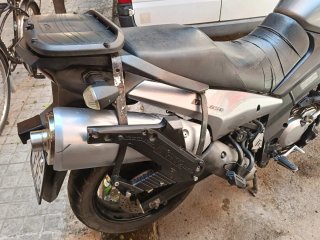 Suzuki V-Strom Adventure Moto