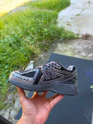 New Balance 1906r Nero/Grigio
