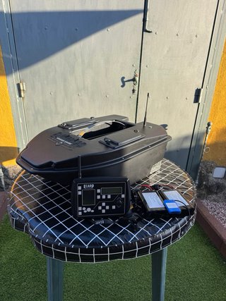 Barco Cebador Electrocarp C3 Carpfishing