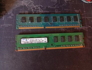 2x Módulos RAM Samsung 2GB DDR3 1333MHz