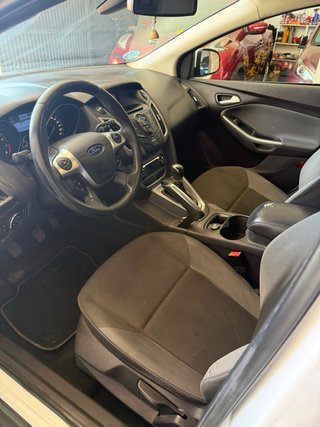 Ford Focus 2011