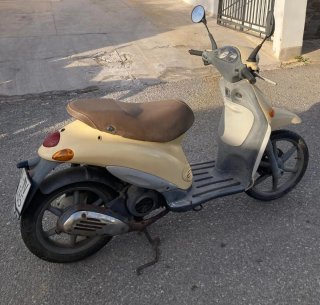 Piaggio Liberty 125cc Scooter Beige/Marrón