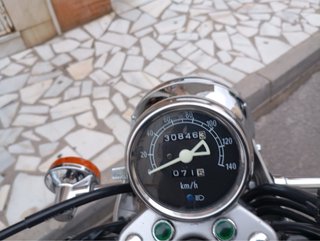Suzuki TU250X Moto Naked Marrón/Plata