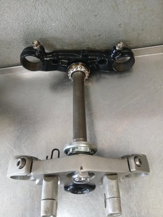 Tija Superior Honda CBF 600S 2006