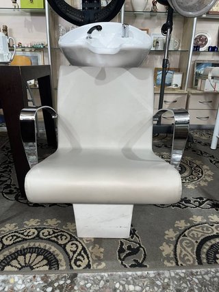LAVACABEZAS CON SILLÓN