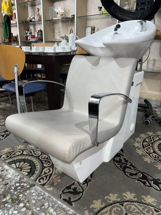 LAVACABEZAS CON SILLÓN