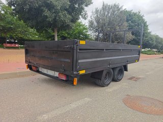 Remolque 750kg 2 ejes con freno