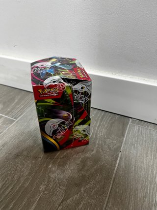 Cajas Pokémon Megaevolución Fuego Fantasmal