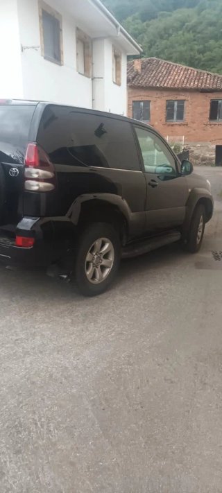 Toyota Land Cruiser 2004