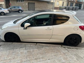 Peugeot 207 2009