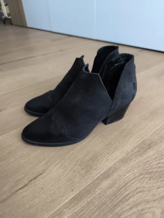 Botines negros Pieces T.36