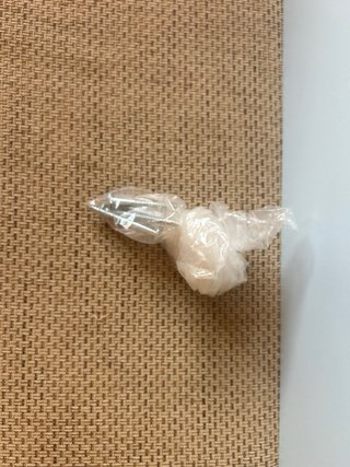 Estanterías Blancas y Naranjas