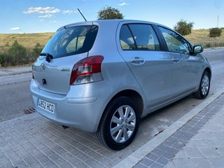 Toyota Yaris Connect 101CV Automático