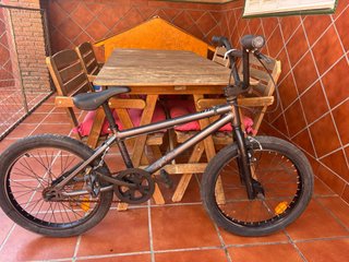 Bicicleta BMX b,twin wipe 100- 20” pulgadas