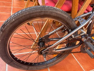 Bicicleta BMX b,twin wipe 100- 20” pulgadas