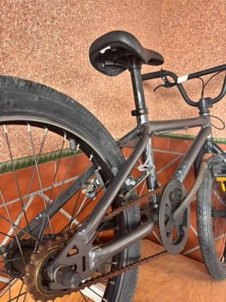 Bicicleta BMX b,twin wipe 100- 20” pulgadas