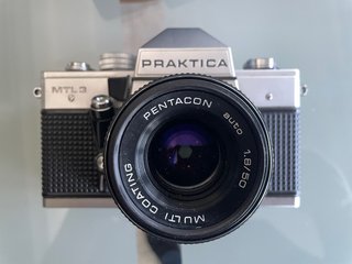 Cámara Praktica MTL3 + objetivo Pentacon 1.8/50