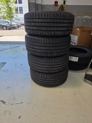 4 Neumáticos Michelin PS5 215/40 R18