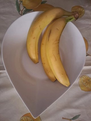 Plato  Porcelana Blanca Forma Gota