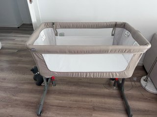 NUEVA mini cuna chicco con etiqueta