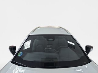 Lexus UX 2.0 300h UX Plus