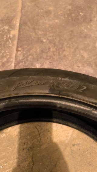 Neumático Michelin Pilot Road 2 180/55-17