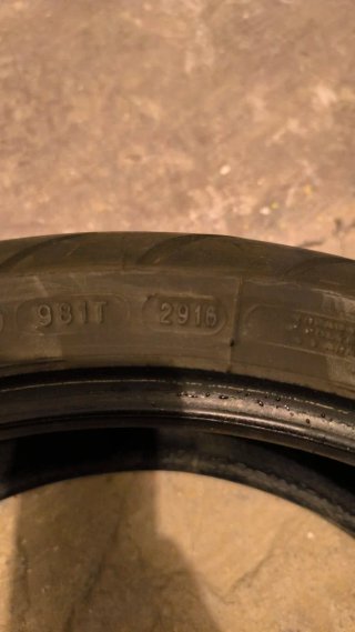 Neumático Michelin Pilot Road 2 180/55-17