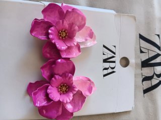 Pendientes florales Zara fucsia