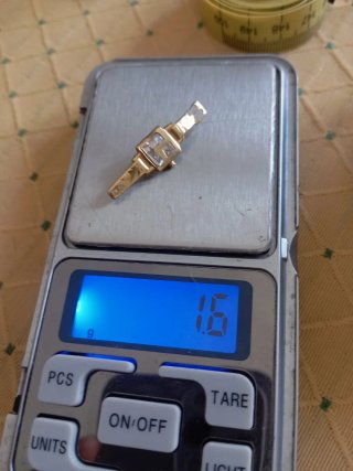 Ciondolo oro 18 kt zaffiro bianco