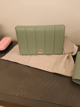 Borsa Trussardi verde trapuntata con dettaglio oro