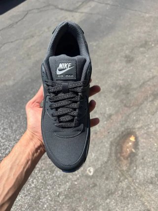 Nike Air Max 90
