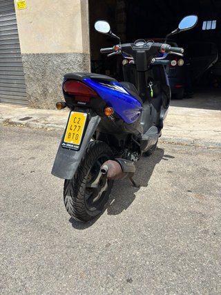 Yamaha Aerox 50cc Scooter Azul