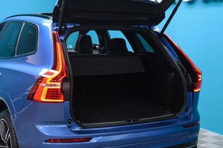 Volvo XC60 2.0 B5 D AWD R-Design Auto
