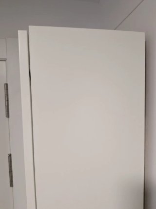 Estantería Billy Blanca con Puertas de cristal