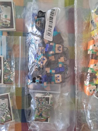 Steve Normal Minecraft Kinder Joy.