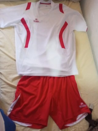 Ropa pantalón camiseta