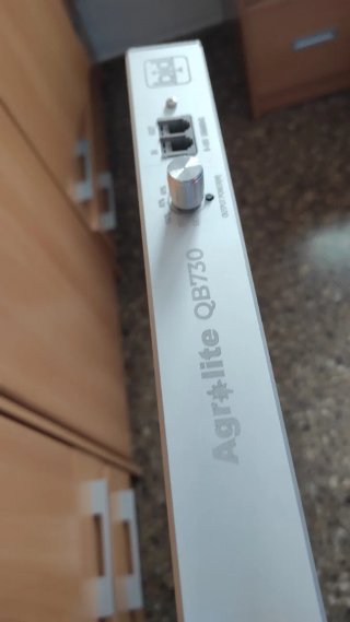 Vendo 2 Luminarias LED Agrolite QB 730W Con Garan