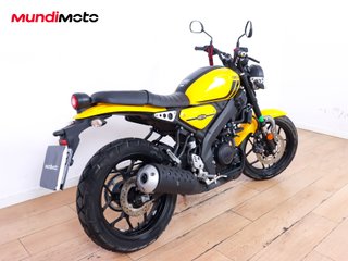 YAMAHA XSR 125