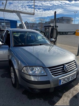 Volkswagen Passat 2003