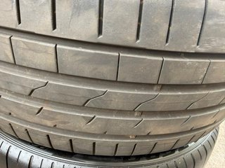 Neumáticos Hankook 225/55/18 102Y