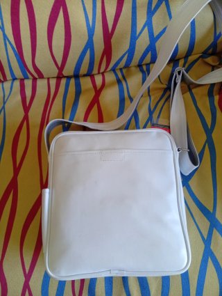 Bolso Converse Blanco y Plateado