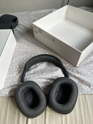 Apple AirPods Max Space Gray